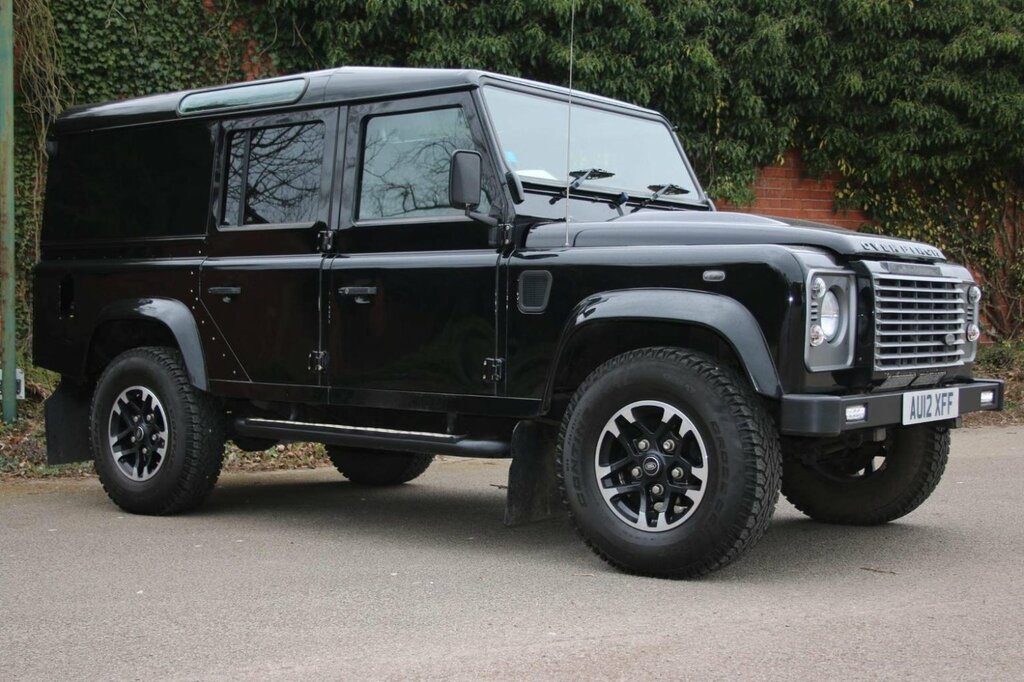 Land Rover Defender 110 Suv 2.2 Tdci Xs Utility Wagon 4Wd Mwb Euro 5 Black #4