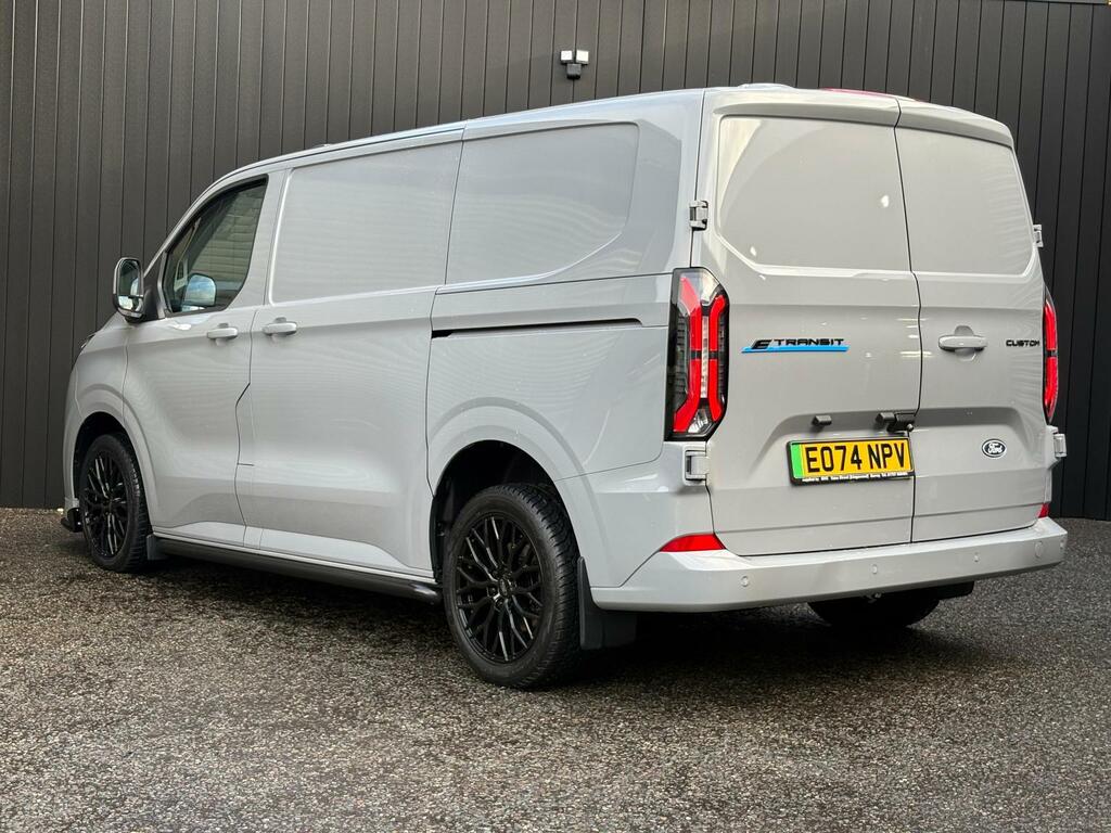 Ford Transit Custom 136Ps 65Kwh G-sport Limited Panel Van Aut EO74NPV Grey #3