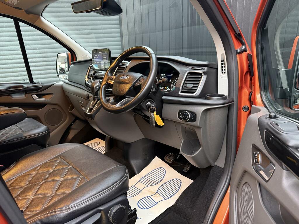 Ford Transit Custom 2.0 170Ps Sport Ecoblue Crew Van Double Cab S FV73PZM Orange #2
