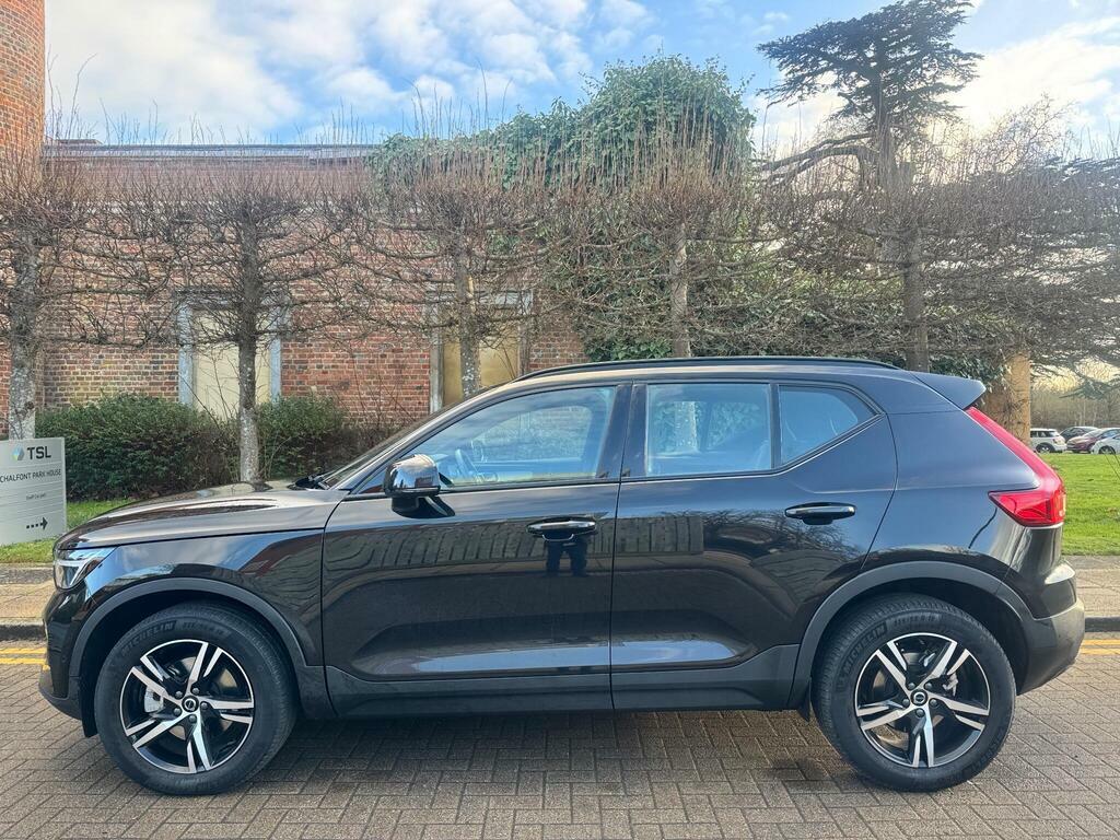 Volvo XC40 2.0 B4 Mhev Plus Dct Euro 6 S S LS73KAA Black #4