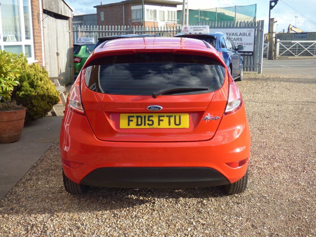 Ford Fiesta Hatchback 1.25 Studio 3-Door 55,000 Miles 30 Tax FD15FTU Red #5