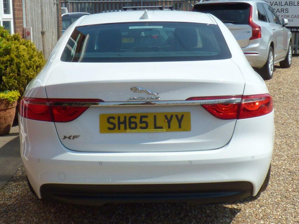 Jaguar XF Saloon 2.0 D Prestige 20 Road Tax Full Serv SH65LYY White #5