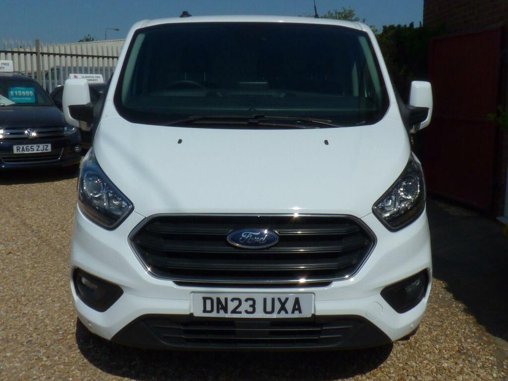 Ford Transit Custom Panel Van 2.0 Transit Custom Limited Van 300 L1 2. DN23UXA White #3
