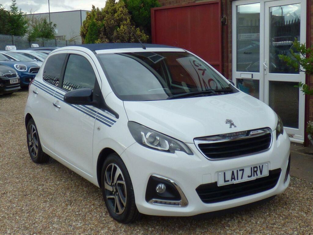 Peugeot 108 Hatchback 1.2 Puretech Collection 5-Door 28,000 Mi White