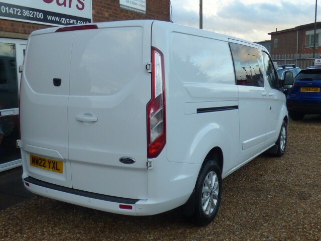 Ford Transit Custom Double Cab Van 2.0 Transit Custom Limited Dciv 300 MW22YXL White #4