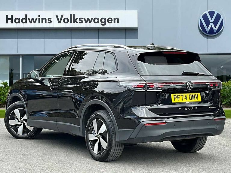 Volkswagen Tiguan 1.5 Tsi Ehybrid Match Dsg PF74OMV Black #3