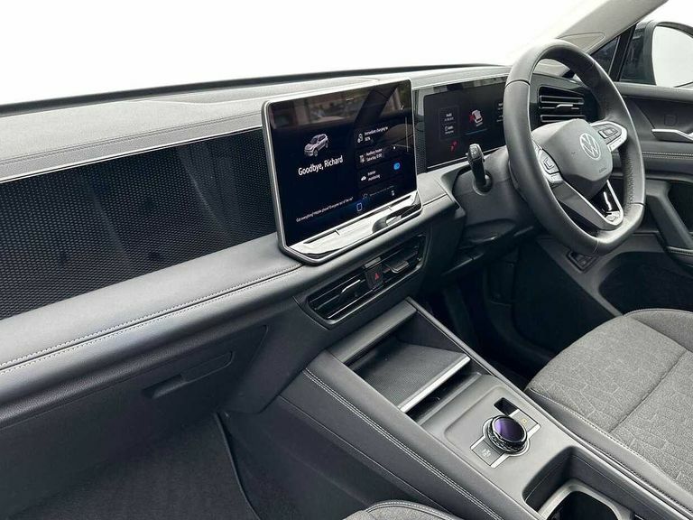 Volkswagen Tiguan 1.5 Tsi Ehybrid Match Dsg PF74OMV Black #2