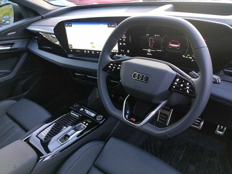 Audi Q6 E-Tron Q6 Suv S Line E-tron Quattro 285,00 Kw PK75VDL Grey #6