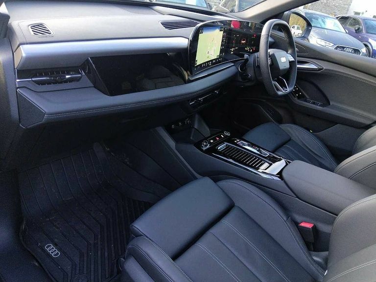 Audi Q6 E-Tron Q6 Suv S Line E-tron Quattro 285,00 Kw PK75VDL Grey #2