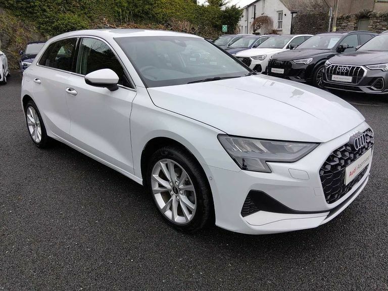 Audi A3 Sport 30 Tfsi 116 Ps S Tronic White