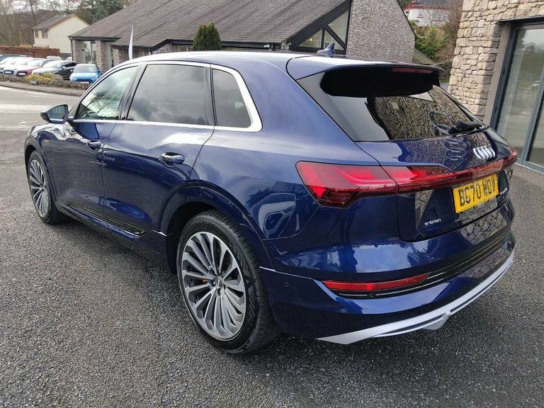 Audi E-Tron S S Line 50 Quattro 230,00 Kw Blue #3