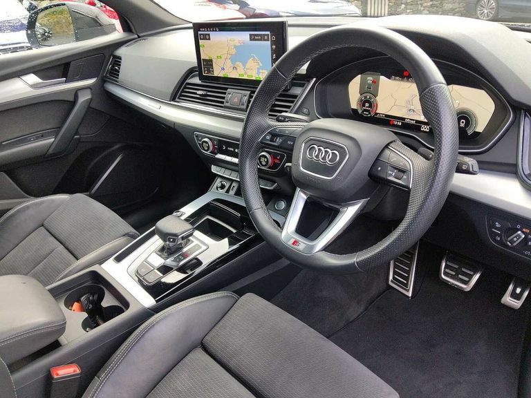 Audi Q5 S Line 40 Tdi Quattro 204 Ps S Tronic GU72SNF Black #6
