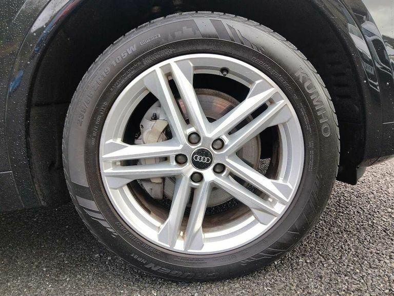 Audi Q5 S Line 40 Tdi Quattro 204 Ps S Tronic GU72SNF Black #5