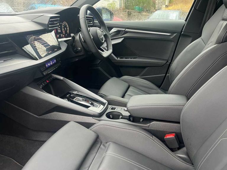 Audi A3 S Line 35 Tfsi 150 Ps S Tronic PN25GZG Blue #2