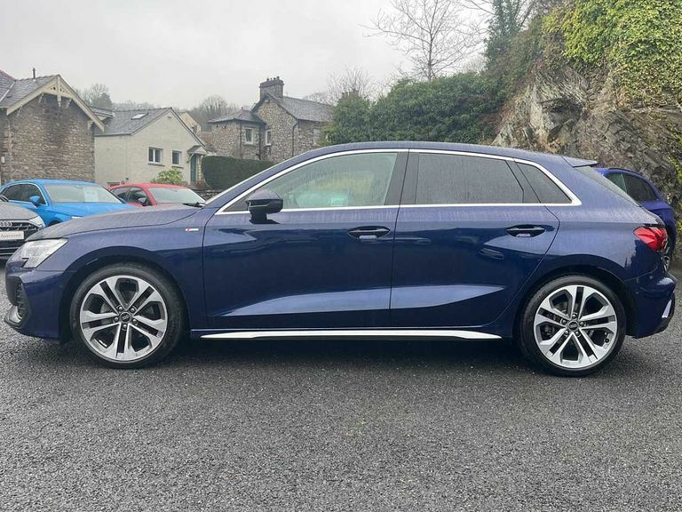 Audi A3 S Line 35 Tfsi 150 Ps S Tronic PN25GZG Blue #4