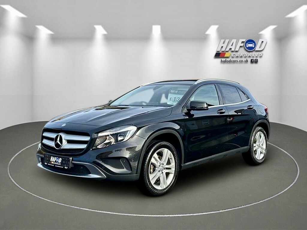 Mercedes-Benz 200 Gla Sport Executive Black #3