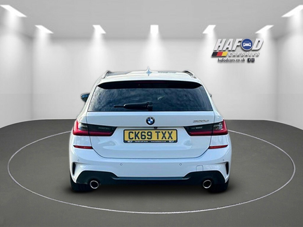 BMW 3 Series M Sport CK69TXX White #6