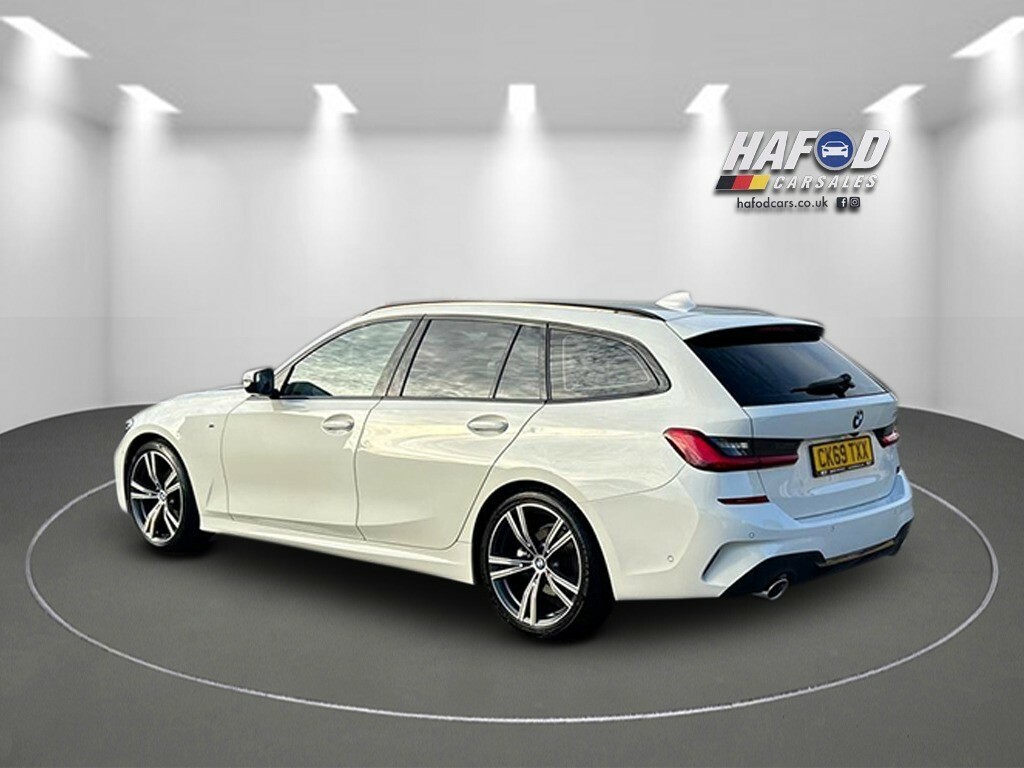 BMW 3 Series M Sport CK69TXX White #5