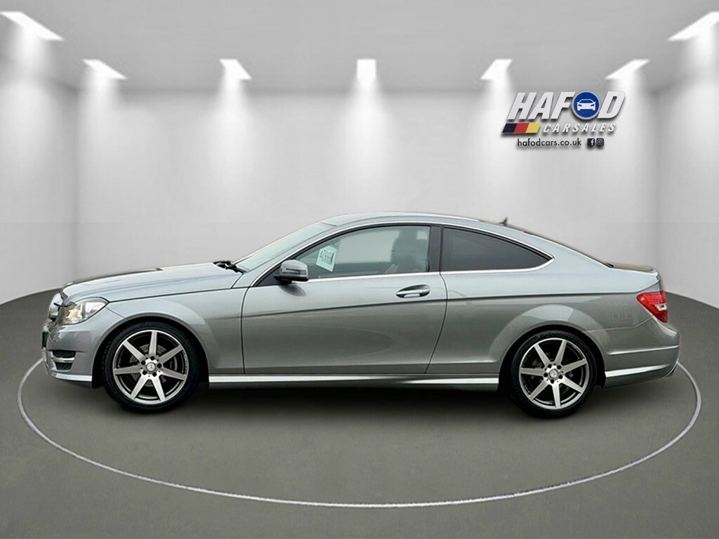Mercedes-Benz C Class C180 Blueefficiency Sport  #4