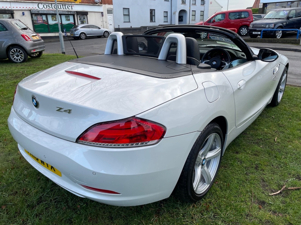 BMW Z4 Z4 Sdrive 20I Roadster Convertible White #6