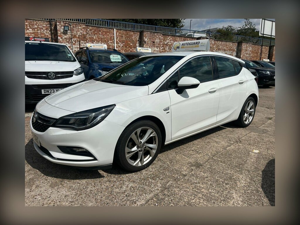 Vauxhall Astra 1.4I Turbo Sri Nav Euro 6 DV66YED White #2