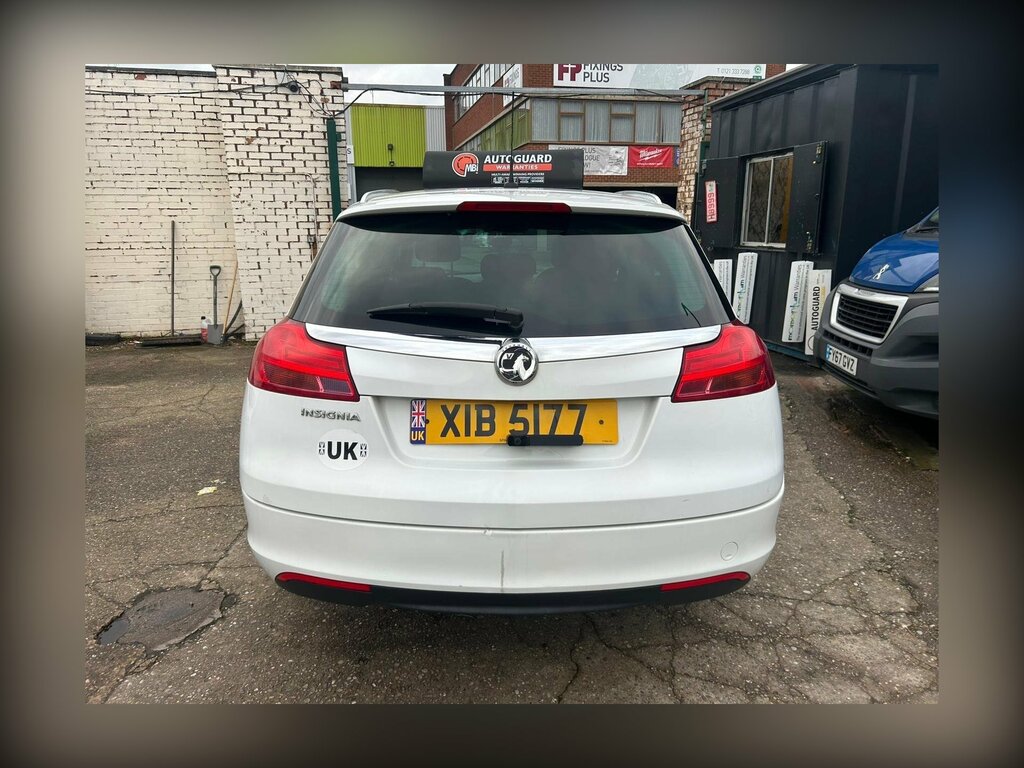 Vauxhall Insignia 2.0 Cdti Ecoflex Sri Sports Tourer Euro 5 Ss XIB5177 White #6