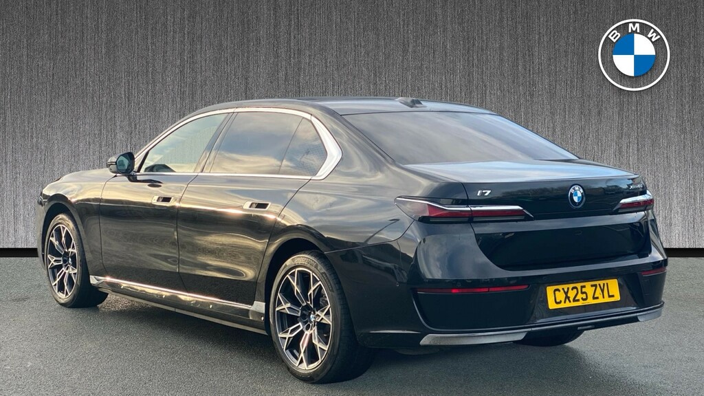 BMW i7 60 105.7Kwh Excellence Pro Xdrive Black #2