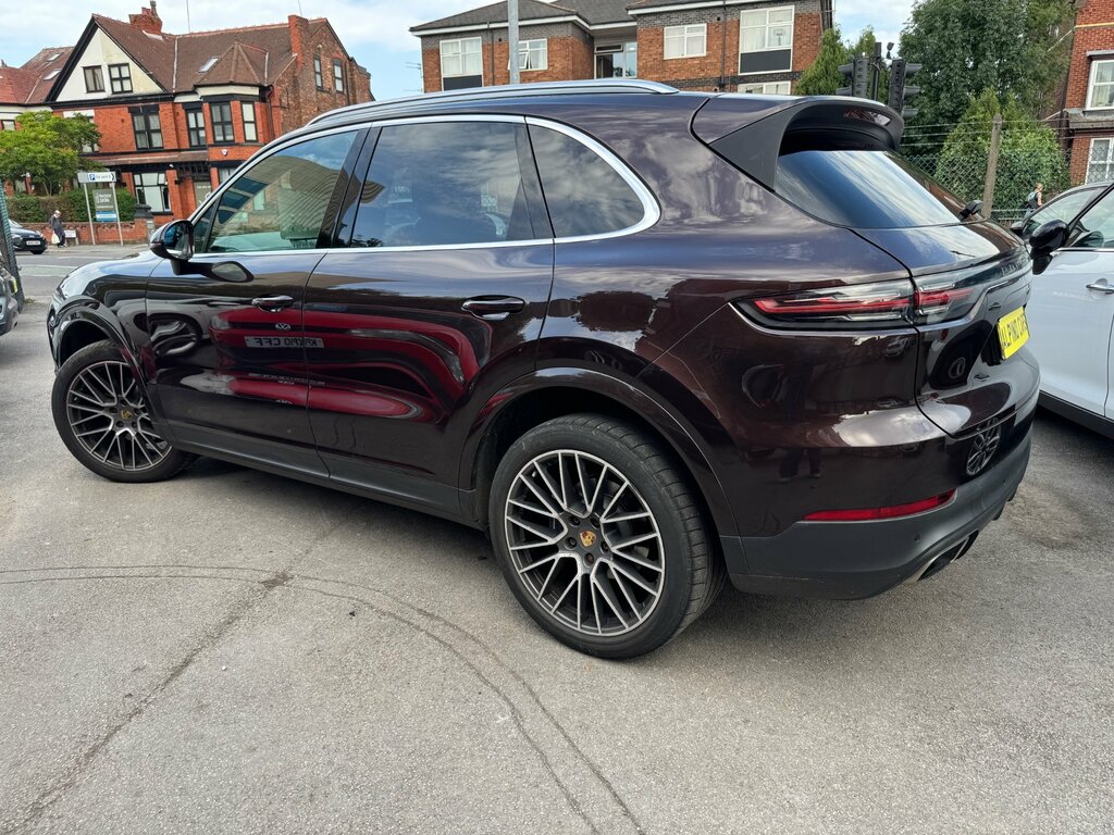 Porsche Cayenne 3.0T V6 Suv Tiptronics 4Wd Euro 6 Ss Purple #2