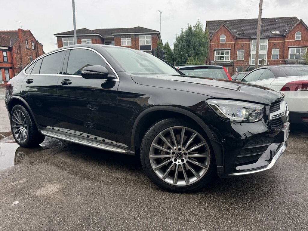 Mercedes-Benz GLC Class 2.0 Glc300d Amg Line Premium Coupe G-tronic 4Ma Black