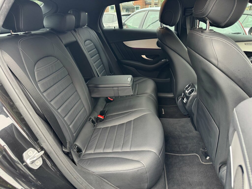 Mercedes-Benz GLC Class 2.0 Glc300d Amg Line Premium Coupe G-tronic 4Ma Black #4