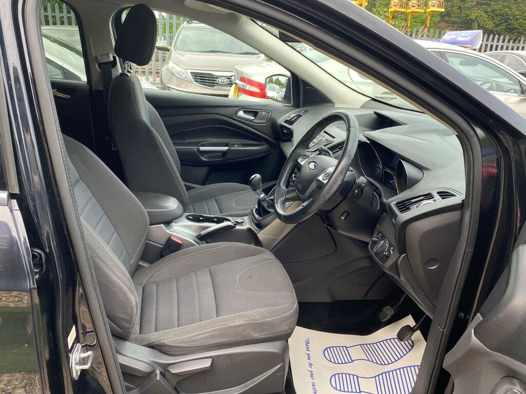 Ford Kuga 2.0 Tdci Zetec Awd Euro 5 EJ13GZF Black #4