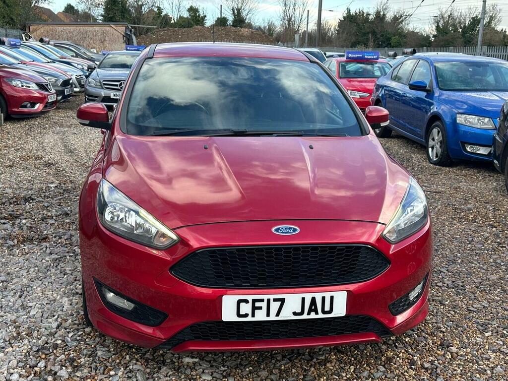 Ford Focus 1.5 Tdci St-line Euro 6 Ss CF17JAU Red #3