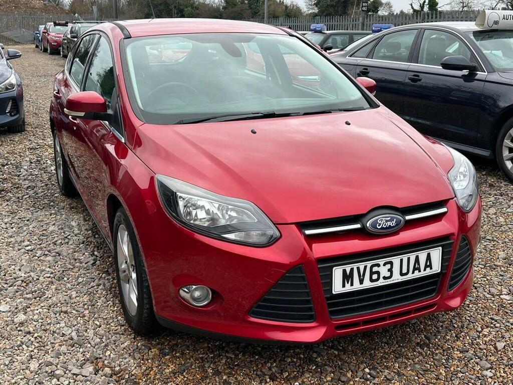 Ford Focus 1.6 Zetec Hatchback Powershift Euro 5 MV63UAA #6