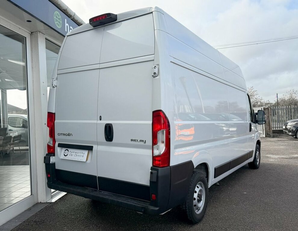 Citroen Relay 2.2L Enterprise White #4