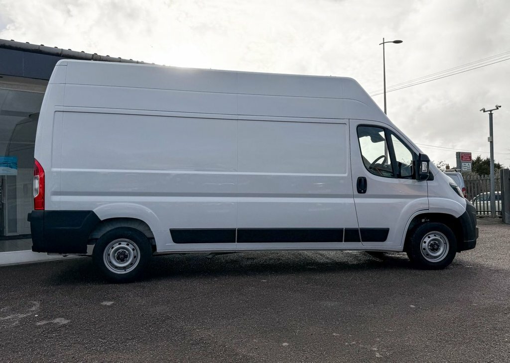 Citroen Relay 2.2L Enterprise White #6