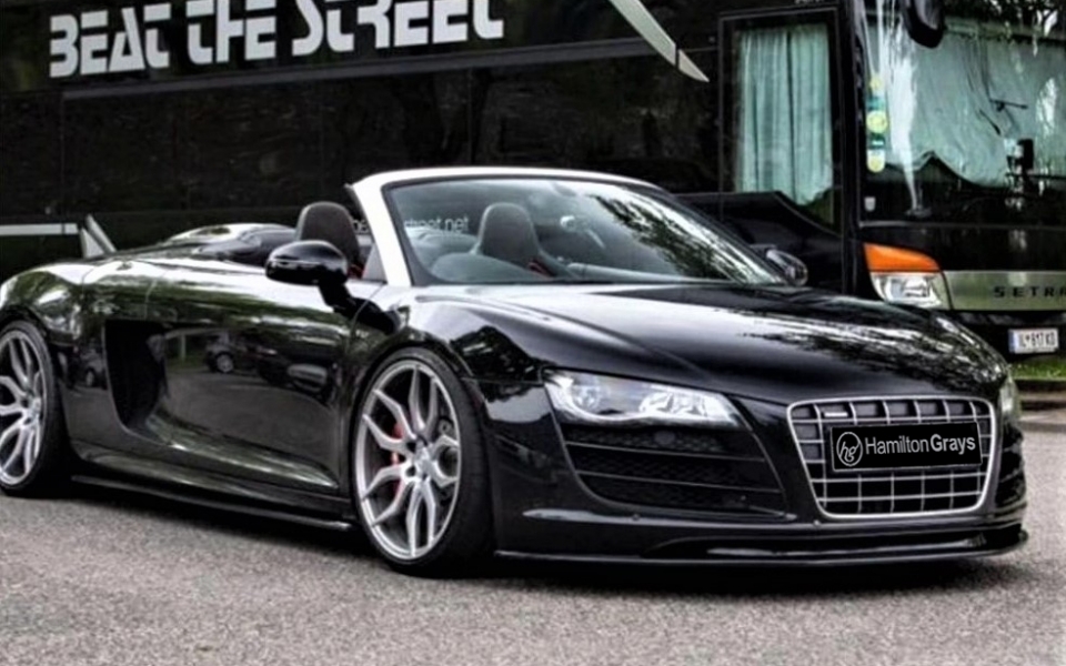 Audi R8 Petrol Black #6