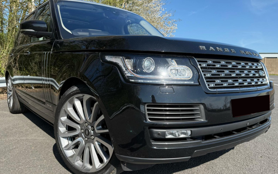 Land Rover Range Rover Diesel Black