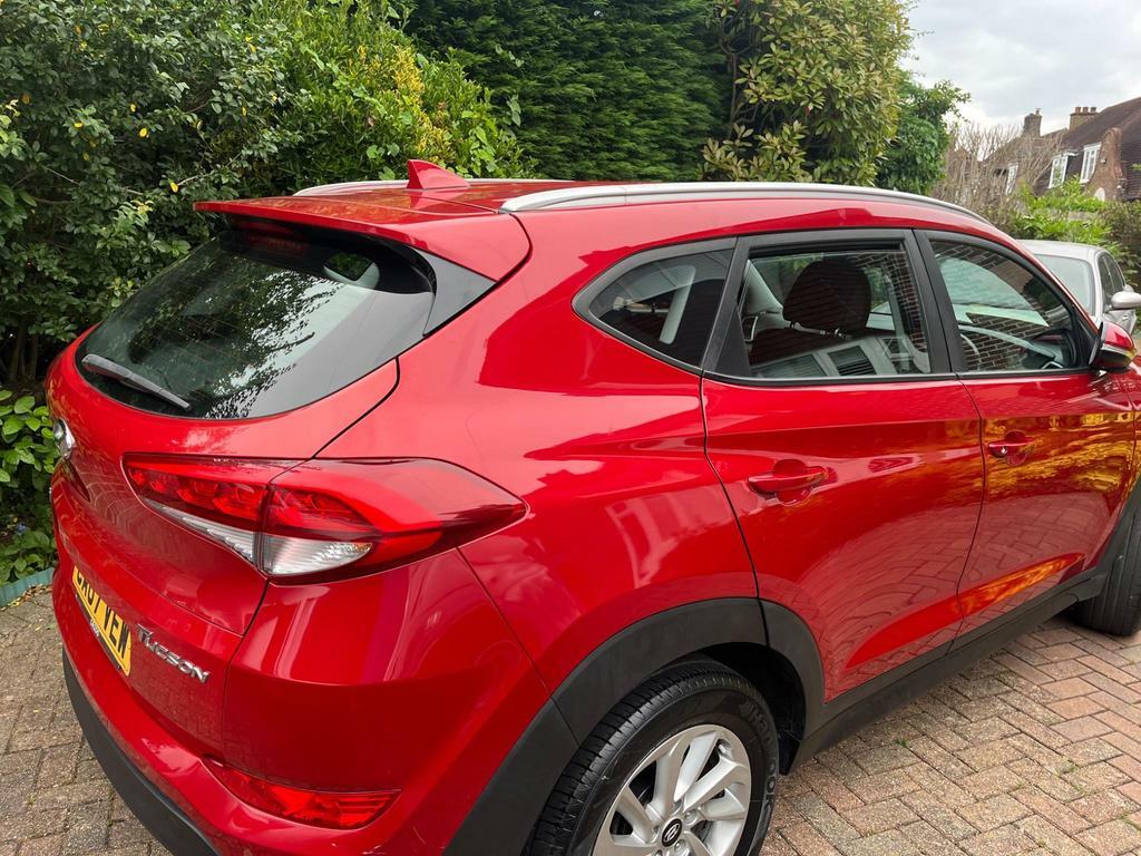 Hyundai Tucson 1.6 Gdi Blue Drive Se Euro 6 S S CA67VEW Red #3