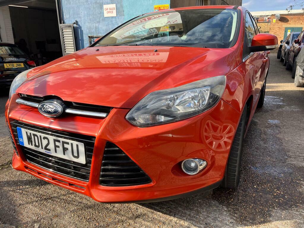 Ford Focus 1.6T Ecoboost Titanium Euro 5 S S WD12FFU Red #2