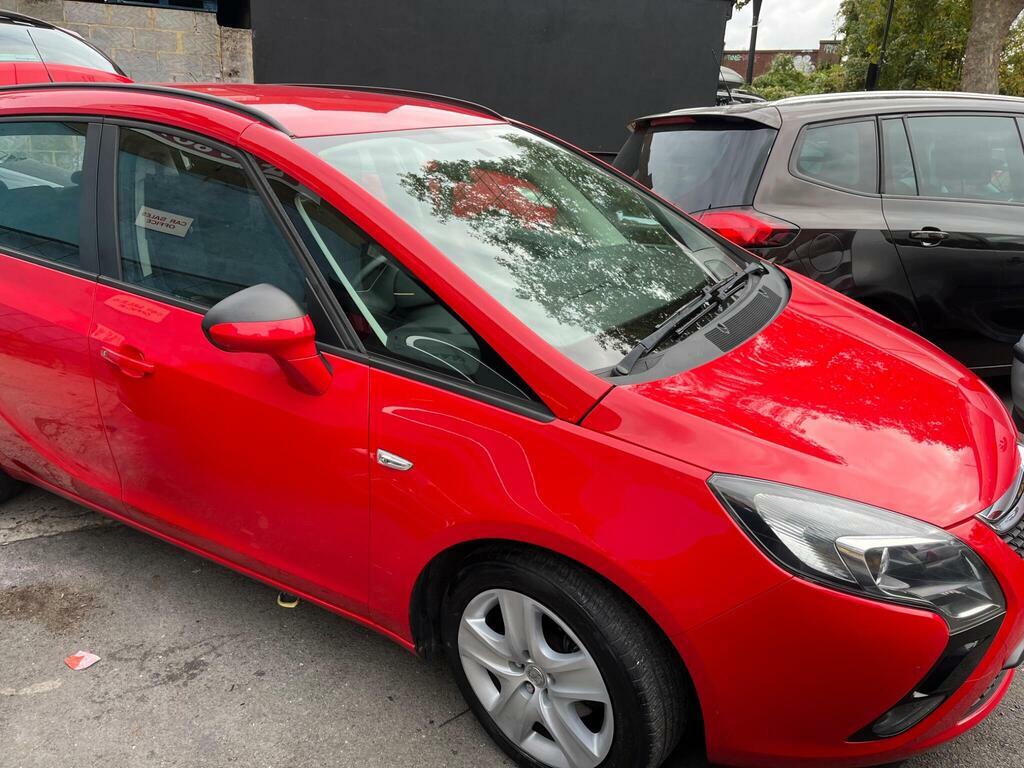 Vauxhall Zafira Tourer 1.4I Turbo Exclusiv Euro 6 Red