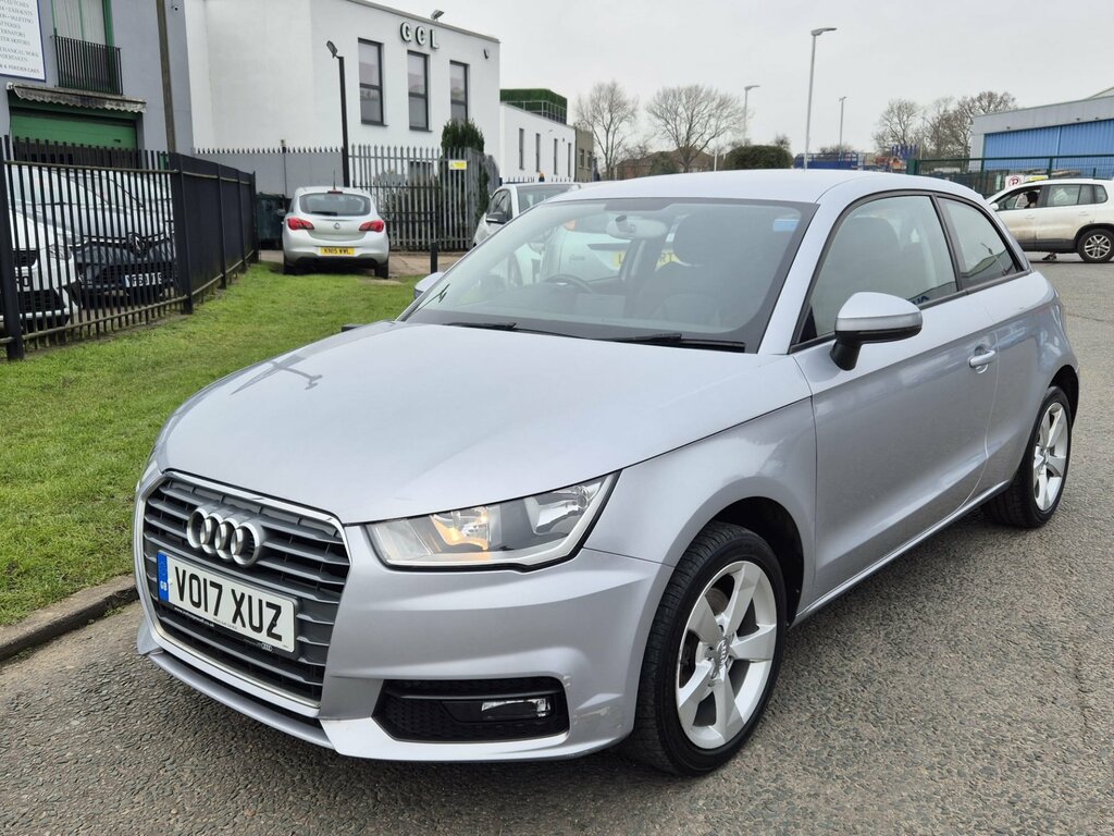Audi A1 1.4 Tfsi Sport S Tronic VO17XUZ Silver #3