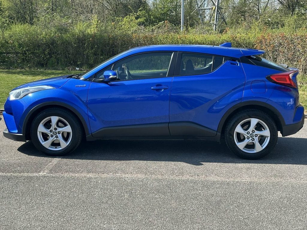 Toyota C-Hr 1.8L Icon WM17GRX Blue #5