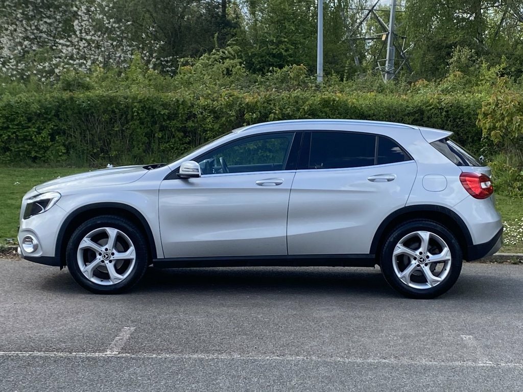Mercedes-Benz GLA Class 1.6L Sport ND67NZU Silver #5