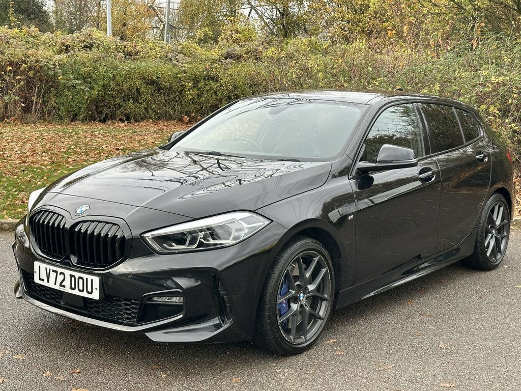 BMW 1 Series 1.5L M Sport LV72DOU Black #4