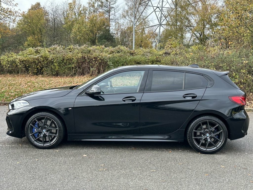 BMW 1 Series 1.5L M Sport LV72DOU Black #5