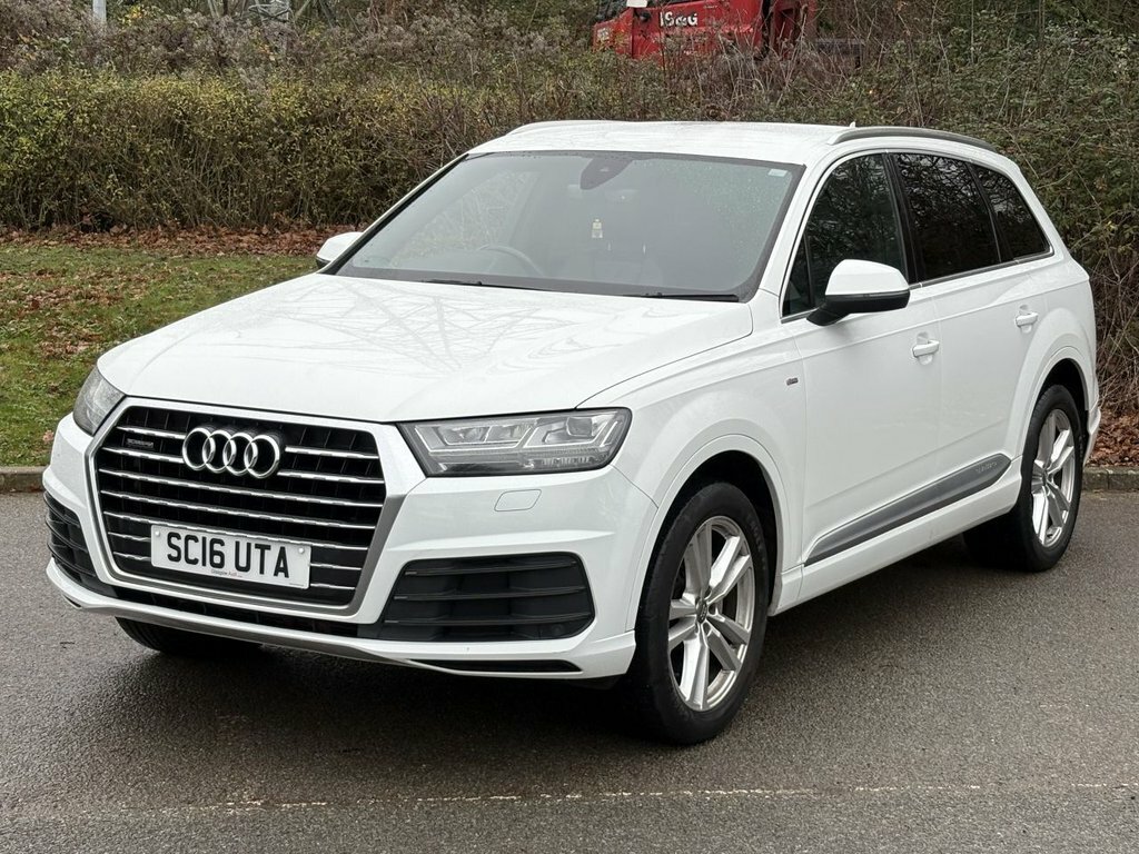 Audi Q7 3L S Line White #4