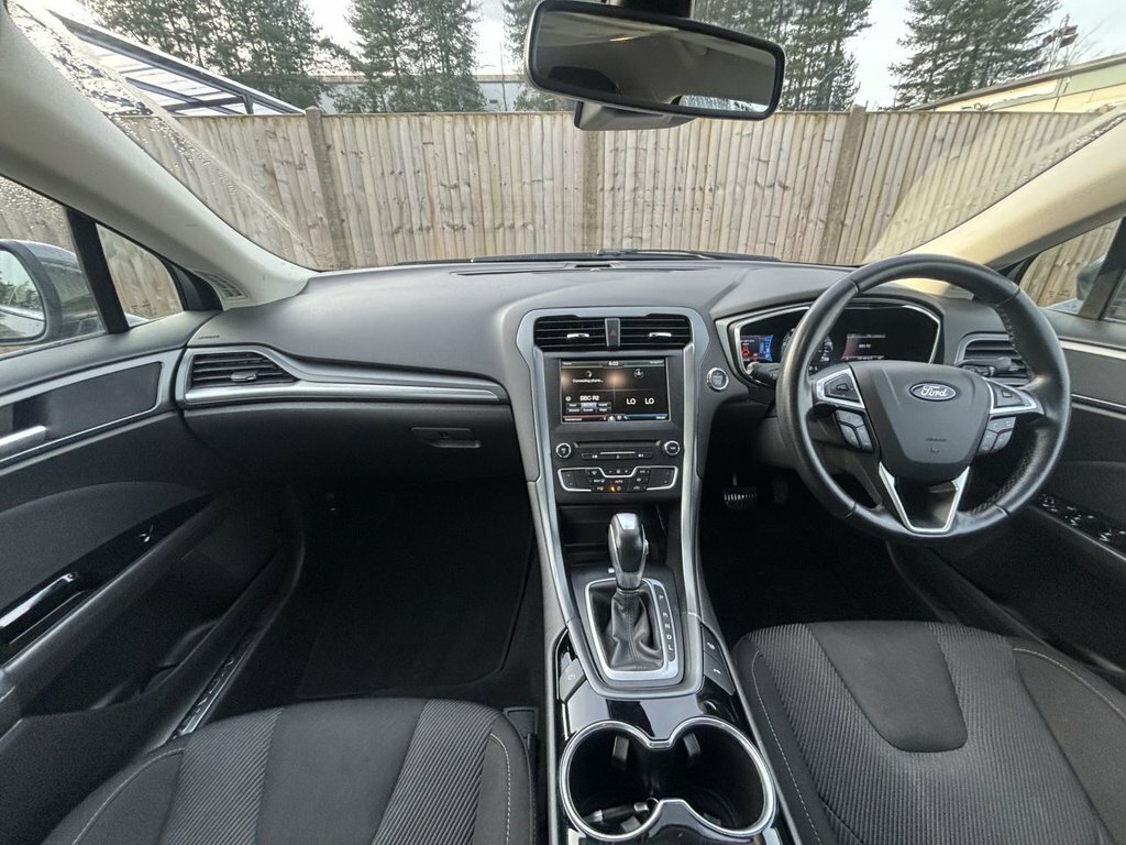 Ford Mondeo 2L Titanium LG65CCY Grey #6