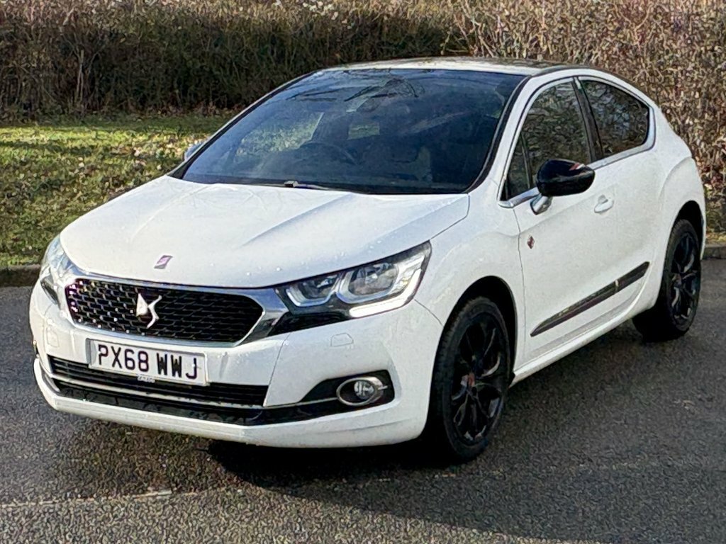 DS DS 4 1.2L Performance Line White #4