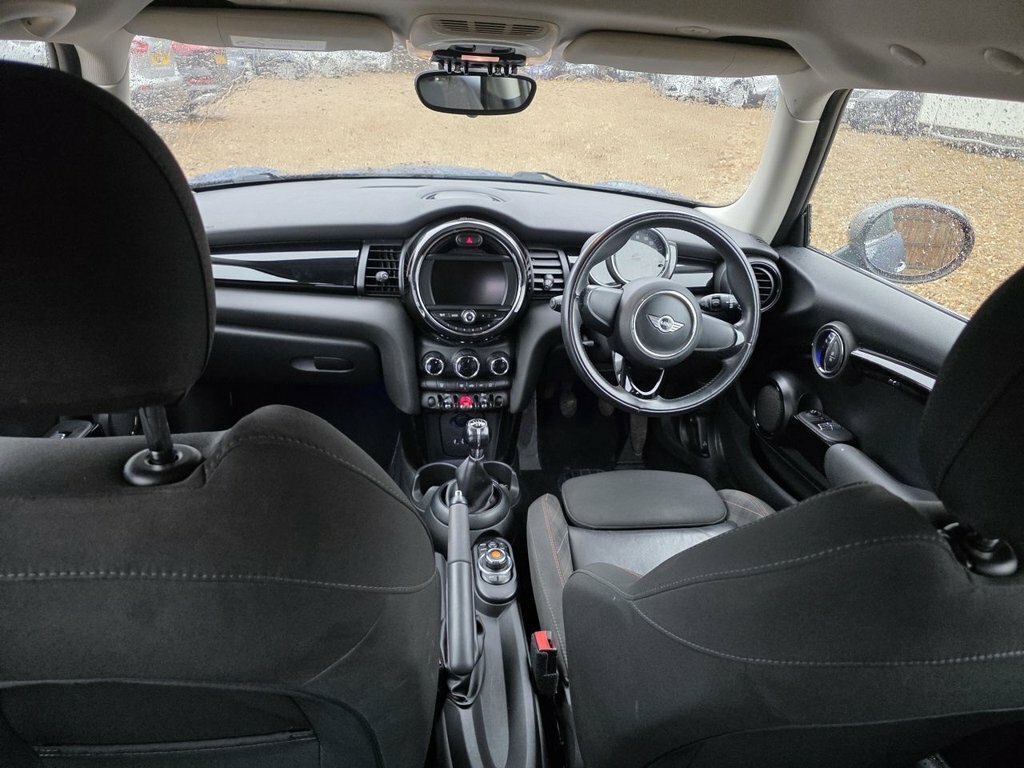 Mini Hatch 1.5L Cooper Seven YC67ZTK Blue #4