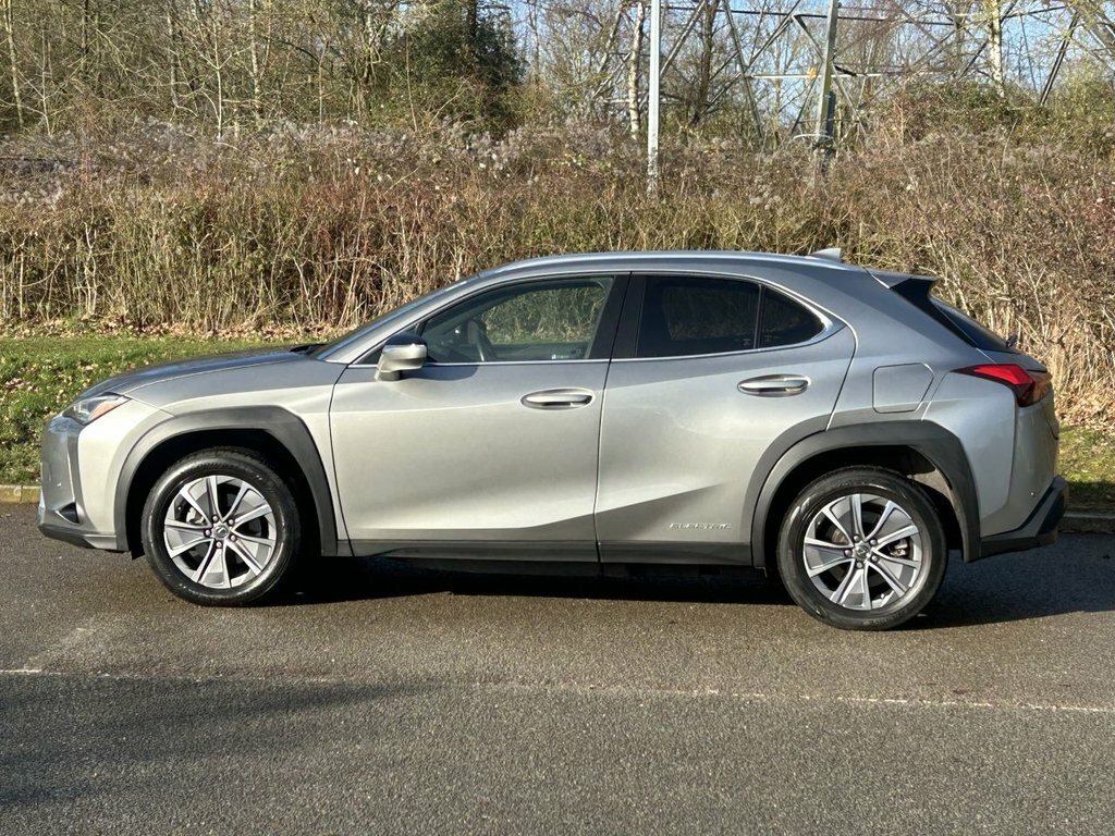 Lexus UX Suv LO72HXX Silver #5